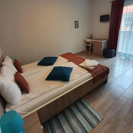 Sunny Family 3* Constança