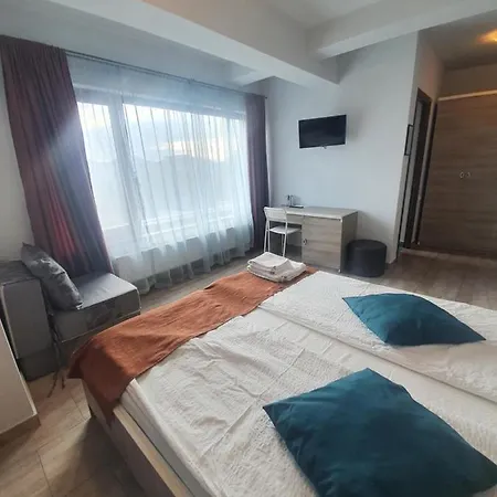 Sunny Family Casa de hóspedes