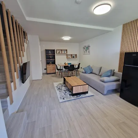 Sunny Family 3* Constança