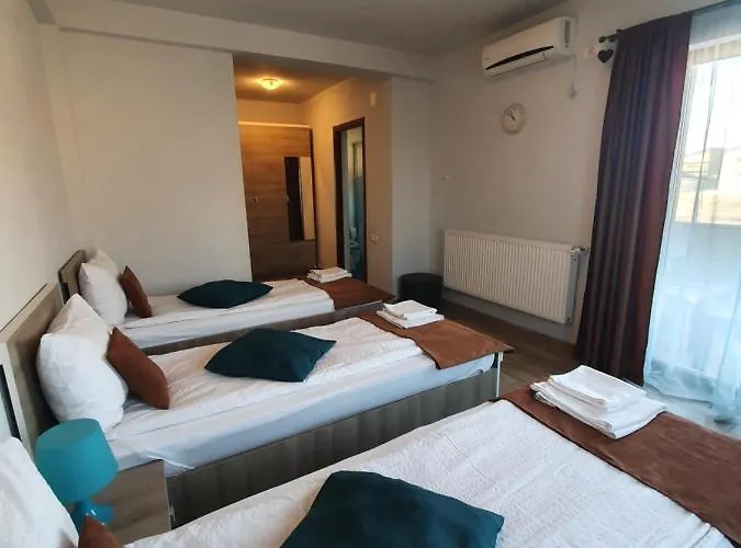 ゲストハウス Sunny Family コンスタンツァ