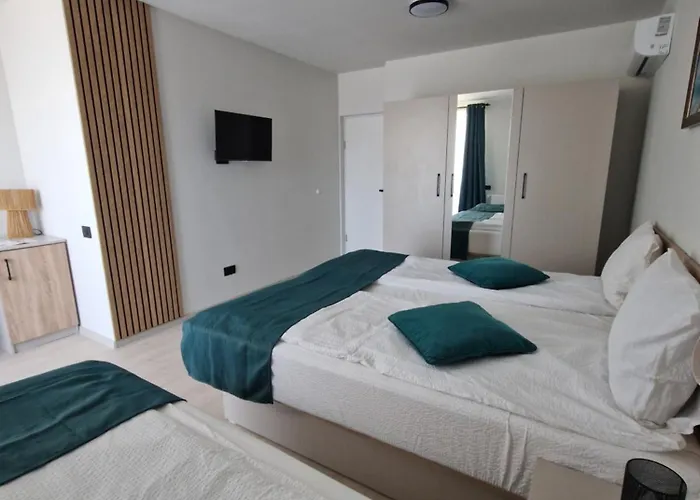 ゲストハウス Sunny Family